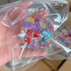 Balle anti-stress souple en caoutchouc thermoplastique type pâte à modeler avec perles blanches lueur de lune, idéale pour le bricolage, provenant de la province du Zhejiang - Product Image 3