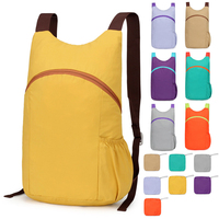 Sac à dos pliable personnalisé en gros avec bande élastique de compression à pliage rapide, tissu hydrofuge pour la randonnée, les trajets quotidiens et l'usage quotidien