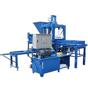 China nuevo 7.560 piezas por hora bloque sólido bloque <span class=keywords><strong>de</strong></span> hormigón máquina <span class=keywords><strong>de</strong></span> fabricación <span class=keywords><strong>de</strong></span> ladrillos huecos con color añadido gran oferta - Product Image 5