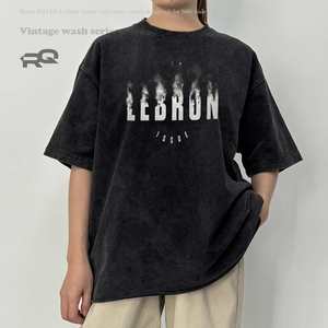 Camiseta de Cuello Redondo para Hombre, Algodón Grueso Lavado, Corte Holgado, Tejido de Punto, Estampado Moderno para Jóvenes y Adolescentes - Product Image 1