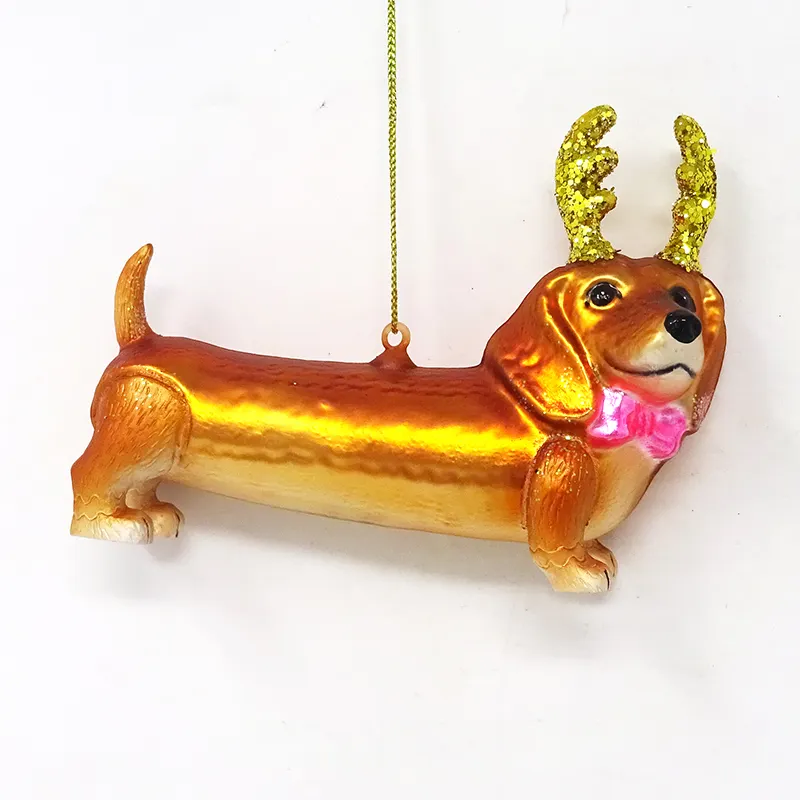 Grosir Pabrik Cina ornamen ditiup Natal mulut tanduk menyenangkan liontin anjing dachshund