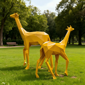 高品质カスタマイズメタルクラフト: 商业スペースおよび屋外ガーデンのためのステンレス钢の几何学的キリン雕刻 - Product Image 3