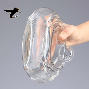 Botella de Whisky de Vidrio Súper Flint en Forma de <span class=keywords><strong>Corazón</strong></span>, Color <span class=keywords><strong>Blanco</strong></span> Cristal, 750 ml, con Tapón de Corcho para Almacenamiento de Licores - Product Image 2