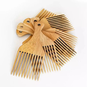 Lược gỗ tre Afro bán buôn, răng rộng dài, khắc logo tùy chỉnh bằng laser, dành cho tóc xoăn - tiện lợi khi đi du lịch - Product Image 1