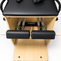 Chaise de Pilates portable en bois de chêne durable avec pédale et poignées pour équipement d'entraînement corporel professionnel en studio