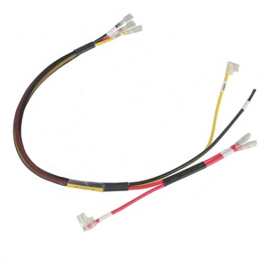 تجميعة كابلات موصل موليكس 5557 مخصصة بمسافة 4.2 مم مع أسلاك 1007 و1015 و22AWG - Product Image 4