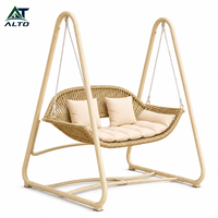 Fauteuil suspendu double moderne et durable pour l'extérieur, avec support en acier allié et hamac en corde tressée, idéal pour patio, jardin, balcon