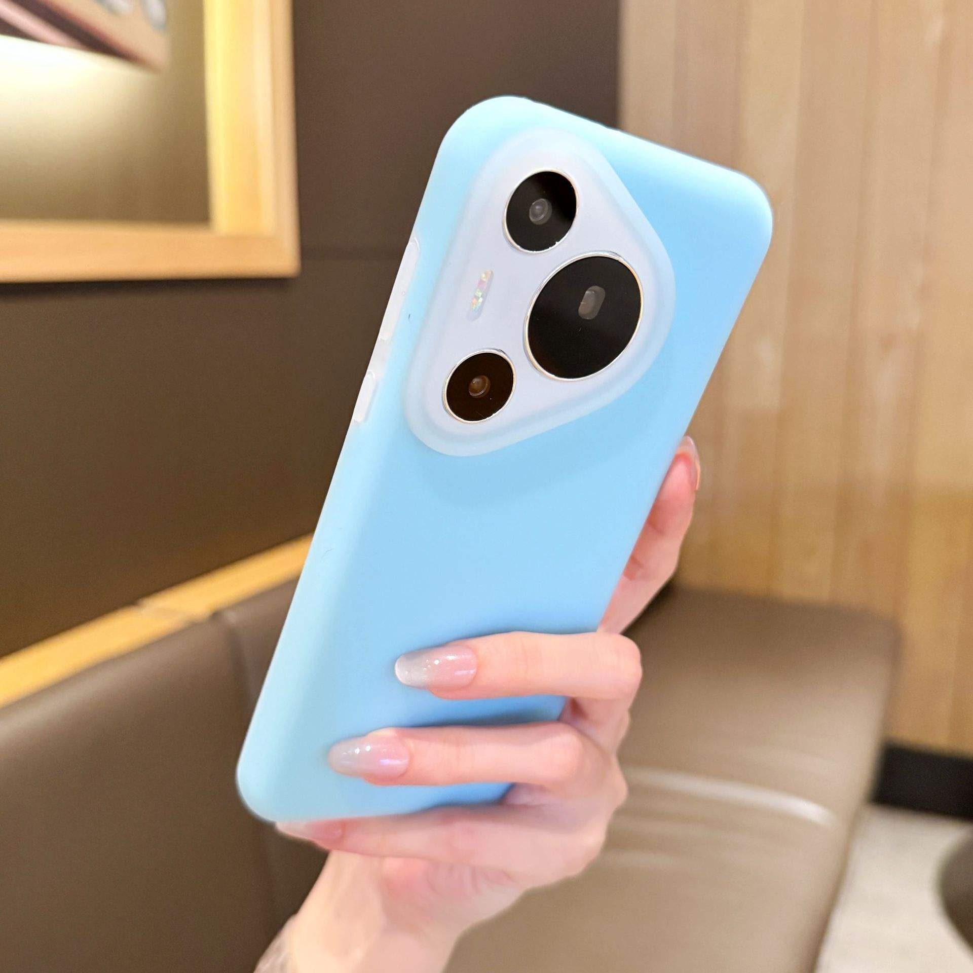 สีฟ้าท้องฟ้าใหม่