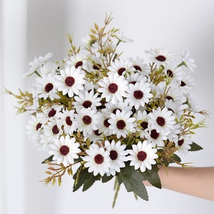 Miglior prezzo fiori artificiali di alta qualità 18 teste decorazione artificiale fiori margherita - Product Image 1