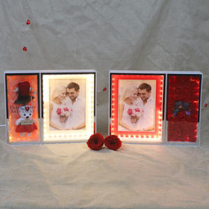 <span class=keywords><strong>Cadre</strong></span> <span class=keywords><strong>photo</strong></span> LED personnalisé pour cadeau d'anniversaire de mariage avec sublimation de fenêtre de 90 jours - Product Image 1