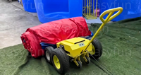 Machine à Enrouler Commerciale Haut de Gamme pour Tapis de Sol Extérieur, Capacité 400 kg, Facile à Utiliser pour Structures Gonflables, Idéale pour la Location et les Carnavals