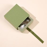 Boîte de présentation de bijoux de luxe transparente avec film PE 3D pour collier, bague, bracelet, avec gaufrage et revêtement UV