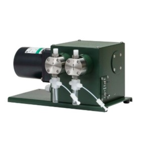 Bomba de pistón doble Ns Japan Precision Science Np-D-321, monofásica, control digital eléctrico, tipo abrazadera, 0.1-10 bar - Product Image 1