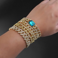 Bracelet Tennis Cœur Sertie de Diamants Plaqué Or, Bijoux de Luxe Hip Hop pour Femme, Bracelets Maillons Cubains en Diamants Baguette CZ Scintillants