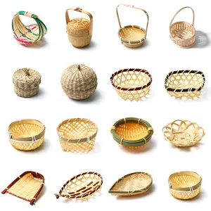 Chinese Bamboo Crafts Mini Dessert Plate Woven Storage Basket Mini Handwoven Rattan Basket