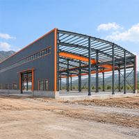 Entrepôt à structure métallique, bâtiment industriel conçu sur mesure pour les centres de distribution et les installations de production