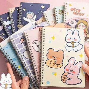 สมุดบันทึกแบบสันห่วงขนาด A5 ปกกระดาษแบบหรูหราสั่งทำพิเศษ พร้อมโลโก้สั่งทำและกระดาษ 80 แผ่น สำหรับนักเรียน - Product Image 3