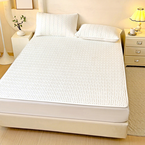 Maschinenwaschbare Kühlende Matratzenauflage & Topper mit Silikon-Memoryschaum Antibakteriell für den Hausgebrauch Ganzjahres-Matratzenschoner - Product Image 1