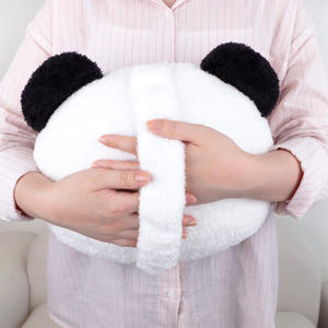 Oreiller en peluche douce Paorang, confortable, 100% polyester, personnage de dessin animé mignon, lavable, pour la maison, la voiture, la chambre à coucher, le bureau, cadeau - Product Image 3