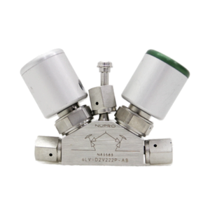 Válvula de Diafragma NUPRO, Monobloque de 2 Válvulas y 3 Puertos, 1/4" FVCR 6LV-D2V222P-AB - Product Image 3