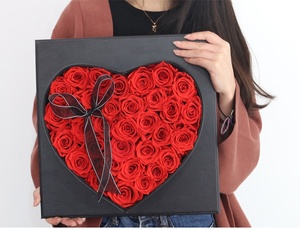 Scatola a Cuore con Rose Stabilizzate Personalizzate 2026 - Fiori Decorativi Romantici all'Ingrosso - <span class=keywords><strong>Regalo</strong></span> di <span class=keywords><strong>San</strong></span> <span class=keywords><strong>Valentino</strong></span> - Product Image 4