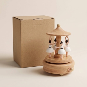Boîte à musique en bois prête à être expédiée, mouvement Yunsheng, cadeau d'anniversaire ou <span class=keywords><strong>de</strong></span> Noël pour les enfants <span class=keywords><strong>de</strong></span> 5 à 10 ans, MOQ faible, 12 pièces - Product Image 4