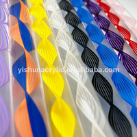 Usine de Guangzhou, tiges décoratives en acrylique torsadées colorées personnalisées, bâtonnets en plastique en spirale PMMA pour l'artisanat et l'éclairage DIY