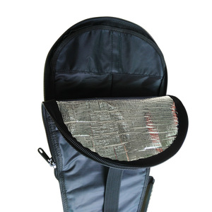 Sac à pagaies noir Upsurf pour pagaies SUP en trois sections, 1 mètre, étanche, pour rangement extérieur - Product Image 2