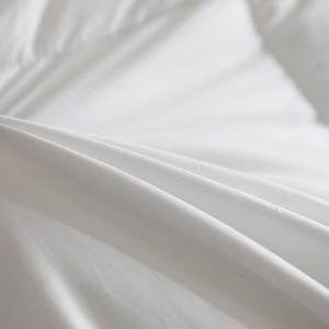 Piumino Estivo in Poliestere 200gsm Bianco Modello HX-XB per Forniture Alberghiere Origine Cina - Product Image 6