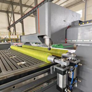 Fresatrice CNC per <span class=keywords><strong>Legno</strong></span> 1300x1300mm a 3 <span class=keywords><strong>Assi</strong></span> per la Realizzazione <span class=keywords><strong>di</strong></span> Giocattoli in <span class=keywords><strong>Legno</strong></span>, Sculture e Eliche - Product Image 3