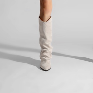Bottines en <span class=keywords><strong>daim</strong></span> pour femmes - Bottines à bout pointu et talon kitten style western pour l'automne et l'hiver - Product Image 3
