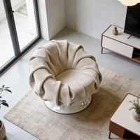 Fauteuil d'appoint moderne de luxe en velours à pétales de fleurs, beige crème, confortable, rembourré, design unique, pour salon