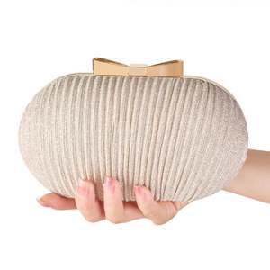 Hartvormige clutch met strass steentjes, avondtas voor dames, gala, gouden kristallen handtas - Product Image 4