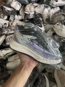 Zapatos <span class=keywords><strong>de</strong></span> Baloncesto <span class=keywords><strong>de</strong></span> Marca China <span class=keywords><strong>de</strong></span> Segunda Mano, Zapatos Usados en Venta en Karachi, Miami, Florida - Product Image 5