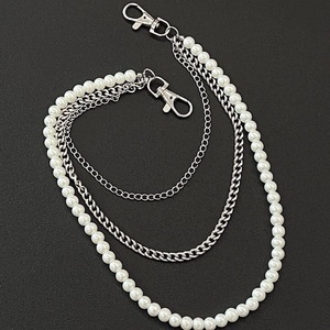 โซ่คาดเอวสไตล์ฮิปฮอปเมทัลประดับมุกสามชั้น แฟชั่นลำลองสำหรับทุกเพศ โซ่ประดับตัวแบบมุกเทียม อุปกรณ์เสริมสำหรับเต้นสตรีทแดนซ์ - Product Image 4