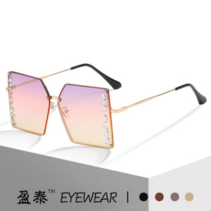 Eyewear Rhinestone Studded <b>Square</b> Frame <b>Sunglasses</b> Gold Metal UV400 Women Fashionable Sunshades - Product Image 1