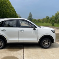 Véhicule électrique compact de luxe en gros, SUV à longue autonomie, 4 roues motrices, véhicule à énergie nouvelle pour adultes, idéal pour les trajets urbains