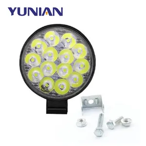 42W 14LED Arbeits scheinwerfer LED Auto Nebels chein werfer 12V 24V für LKW SUV 4 X4 4WD Engineering Scheinwerfer Offroad LED Runds chein werfer