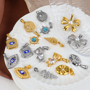 Diseñador Diy accesorios de joyería 18K oro Acero inoxidable viaje Cámara <span class=keywords><strong>bailarina</strong></span> vestido caramelo Pretzel encantos Bar collar mujeres - Product Image 2