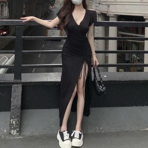 <span class=keywords><strong>ชุด</strong></span>เดรสเซ็กซี่สำหรับผู้หญิง ดีไซน์จับจีบช่วงชายกระโปรง พร้อมเข็มขัดรัดเอวแบบปรับได้ เหมาะสำหรับใส่ไปงานปาร์ตี้ - Product Image 5