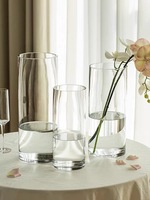 Vente en gros de fabricants certifiés RYLAVA de vases cylindriques à proportion élevée de différentes tailles de vases de mariage en verre transparent