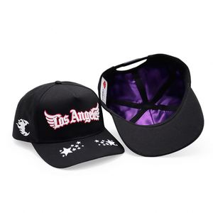 Gorra de Béisbol de Alta Calidad de 5 Paneles con Logotipo Personalizado Bordado y Forro Interior de Satén de Seda - Product Image 5