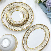 Assiette en céramique motif marguerite, bord doré électrolytique, motif à pois radiaux en relief, luxe pour mariage, steak, dessert