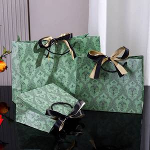 Bolsas de papel Kraft de Rosa <span class=keywords><strong>retro</strong></span> hechas a mano impresas personalizadas, bolsa de papel de lujo de cartón para tienda de ropa, máscara Facia, caja de zapatos, embalaje - Product Image 5
