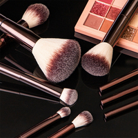Pinceau de maquillage professionnel à Double tête Usine d'aluminium Correcteur portable personnalisé Fard à paupières Blush Outil d'étiquetage pour le maquillage du visage