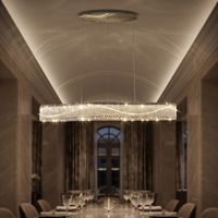 Applique murale LED en fer et cristal de luxe moderne avec télécommande, finition dorée pour la maison et l'hôtellerie