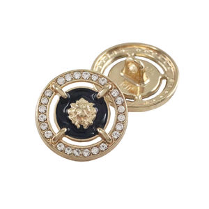 Chemise personnalisée Botones fantaisie en <span class=keywords><strong>or</strong></span> avec logo en métal boutons évidés à queue en zircon et tête de <span class=keywords><strong>lion</strong></span> ronde pour vêtements - Product Image 1