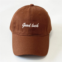 Gorras de Béisbol de 6 Paneles con Visera, de Algodón de Alta Calidad, Venta al por Mayor, OEM, Logotipo Bordado Personalizado, Letras Deportivas, Gorras Tipo Dad con Orificios