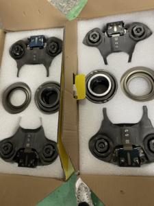 Fourches de changement de vitesse Ford neuves - Product Image 2