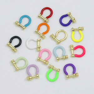 Chiusura a vite a forma di <span class=keywords><strong>U</strong></span> smaltata, fibbia a ferro di cavallo, ciondolo con moschettone per gioielli, connettore colorato per bracciali e collane fai da te - Product Image 3